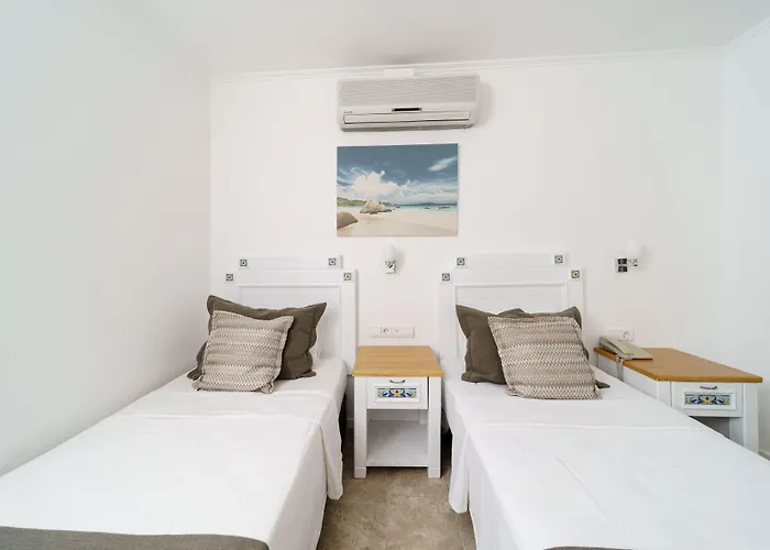 Ξενοδοχείο Costa Sariyaz 3*