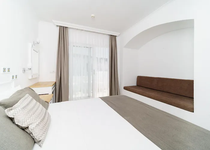 Costa Sariyaz ホテル 3*